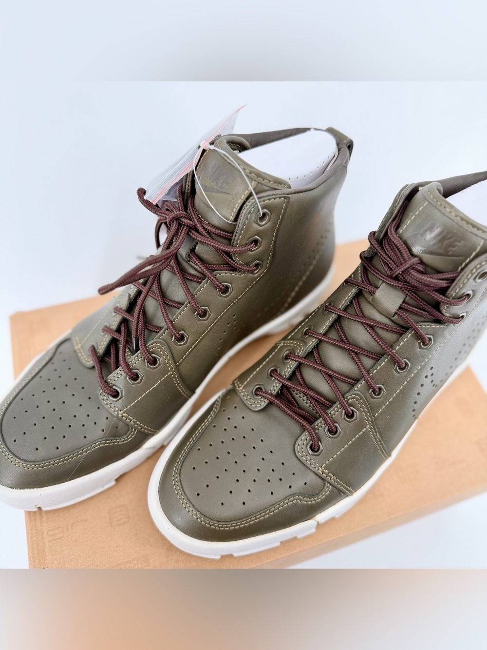 Nike Air Royaltna Mid Premium QS Bog Green 480182-300 Men’s 9.5 Rare 2011 NOS - Picture 2 of 5